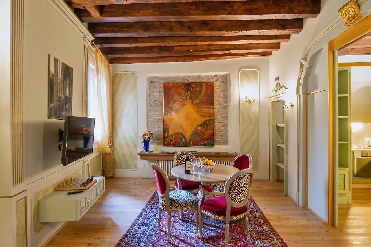 Sant'Angelo - Fenice Apartments In Venise