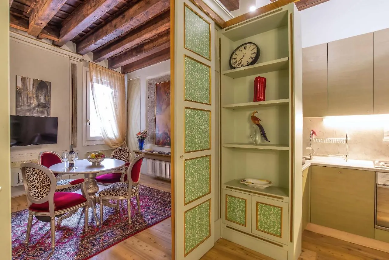 Sant'Angelo - Fenice Apartments In Venise